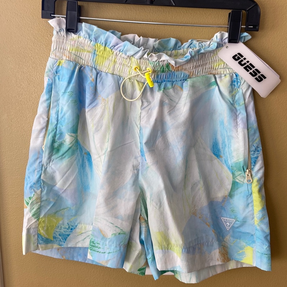NWY GUESS WOMEN’S SHORTS